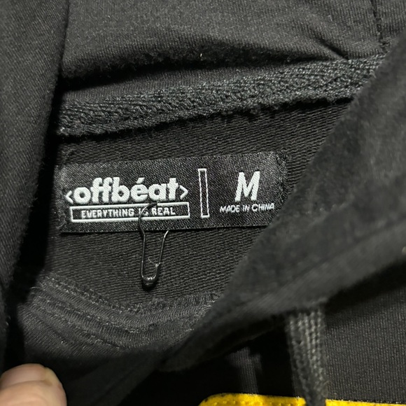 Off Beat Men’s size medium Hoodie, black, NWOT - Picture 4 of 9